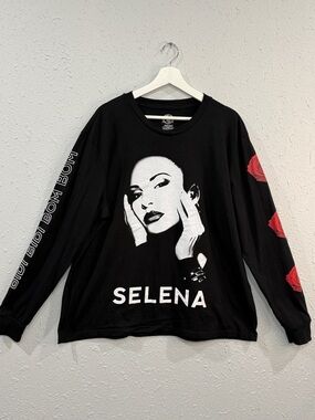 Official Selena Merch Bidi Bidi Bom Bom Roses Graphic Black Long Sleeve Tee